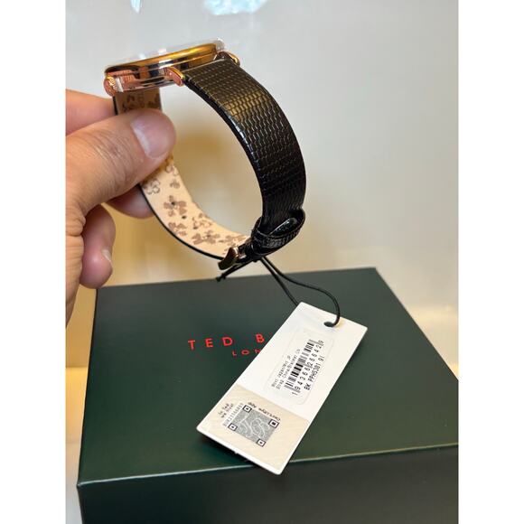 Ted Baker Phylipa Ladies Black Lizard Leather Strap Watch/Rose Gold Bow-Tie - Picture 3 of 16